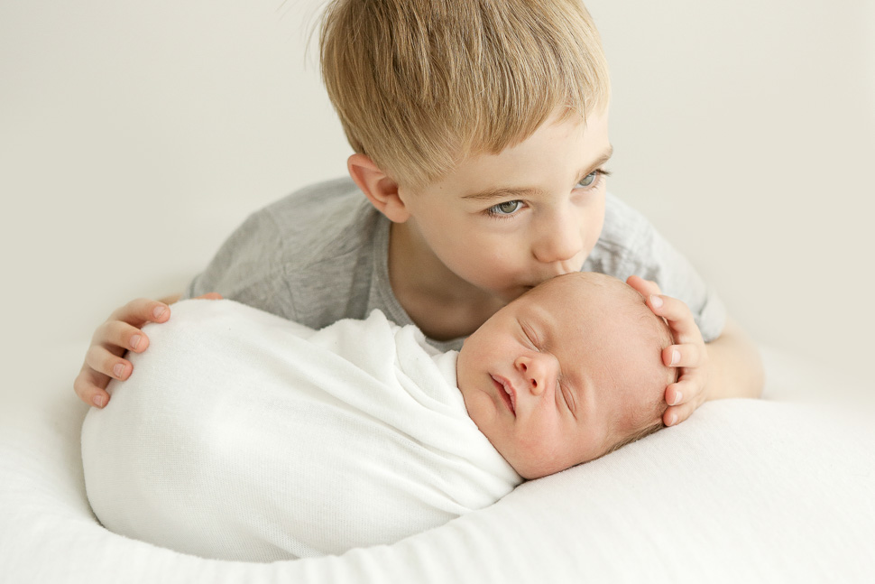 Newborn Photography Saffron Walden | Noah and his little family